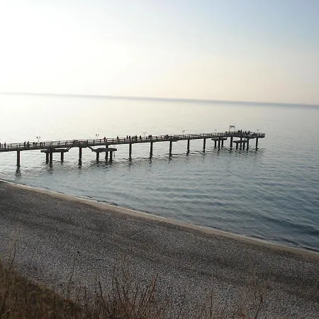 In Mit Meeresstrand 아파트 *