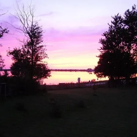 Apartman In Mit Meeresstrand *